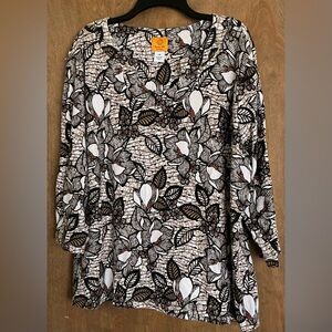 Ruby Rd Woman Long Sleeve Lightweight Pull On Top 3X Flower Stripes Cut Out Neck